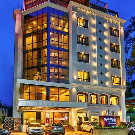 Regenta Place Raysons كولهابور المظهر الخارجي الصورة