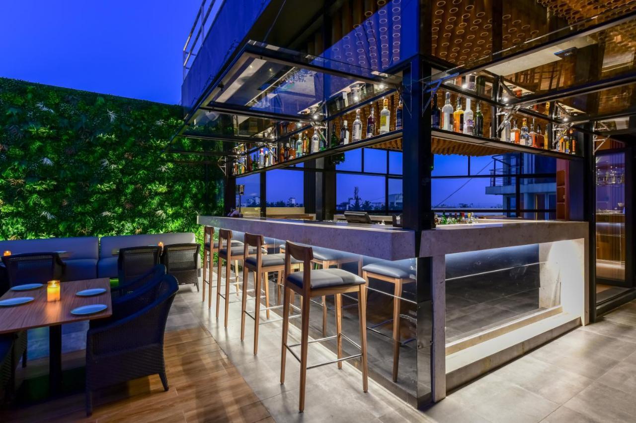 Regenta Place Raysons كولهابور المظهر الخارجي الصورة